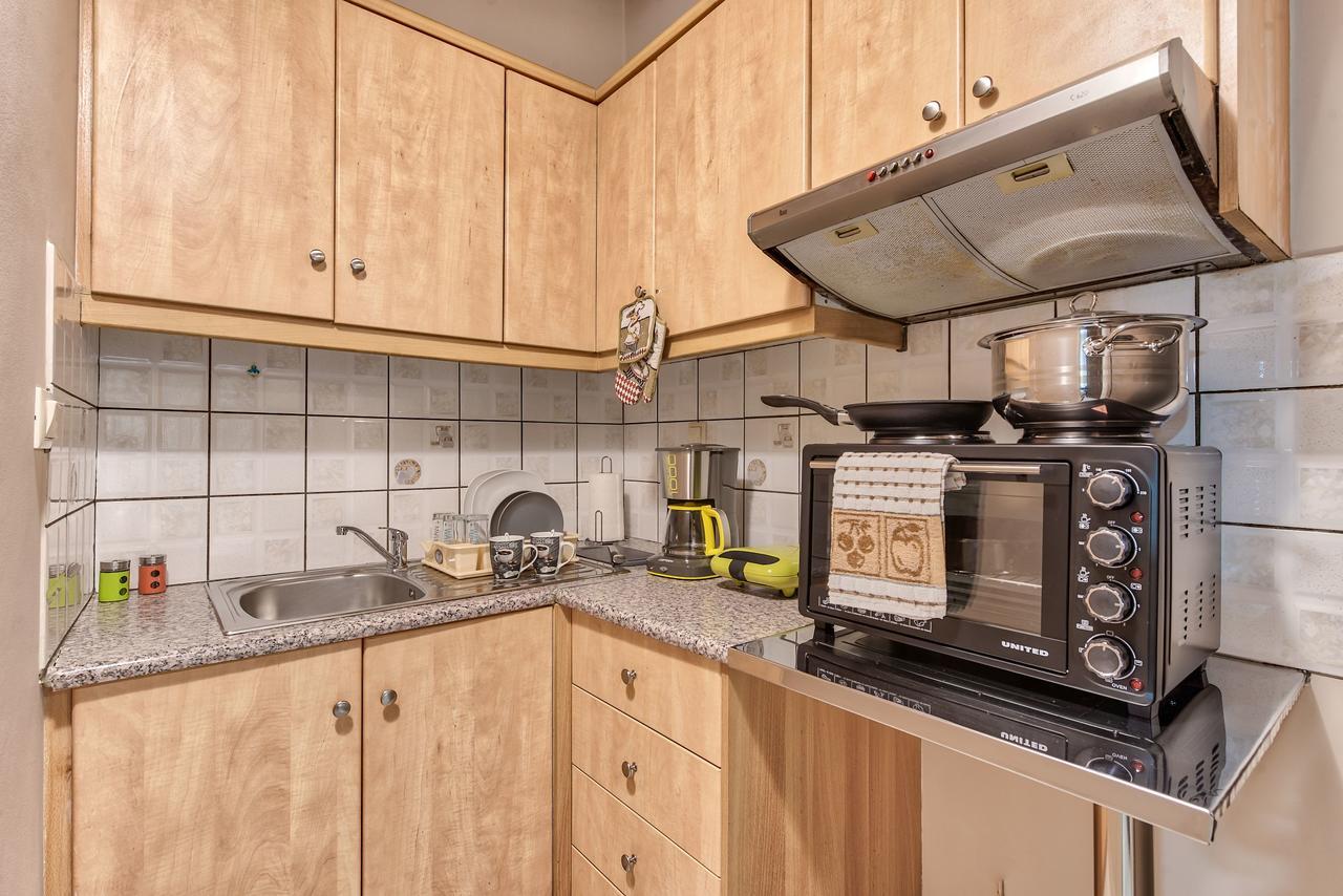 Beautiful City Center Apartments Закінф Екстер'єр фото